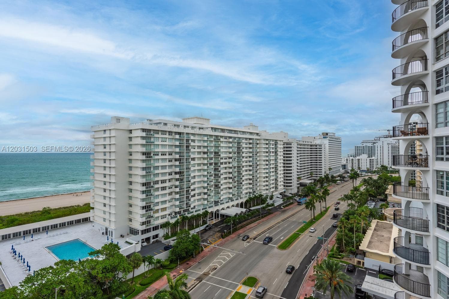 5660 Collins Ave 14C photo 2