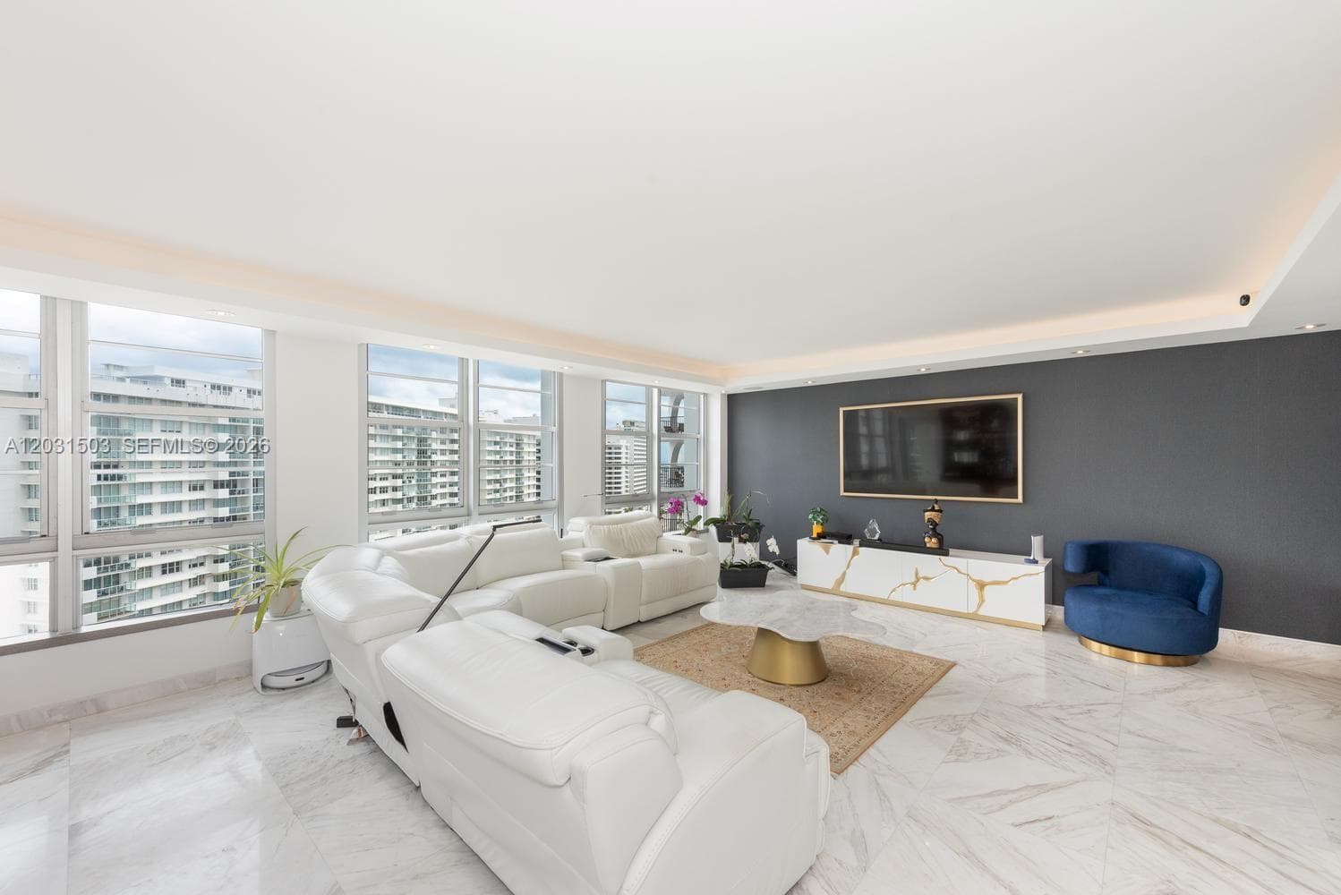 5660 Collins Ave 14C photo 5