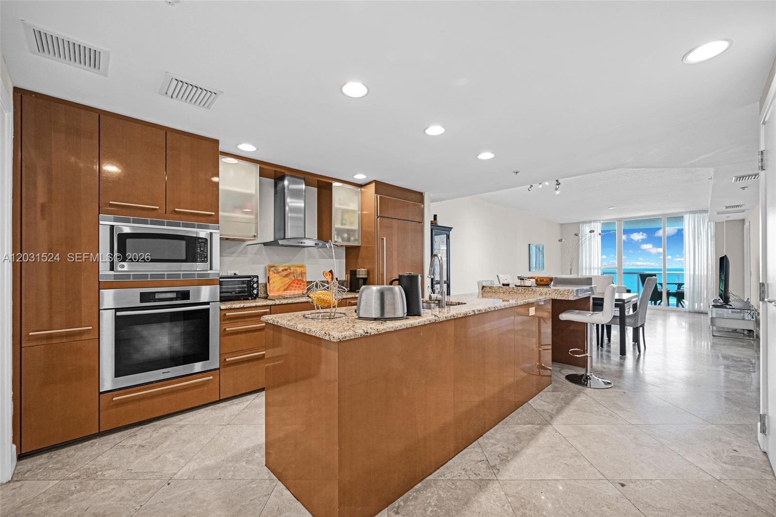 3801 Collins Ave 1102 photo 18