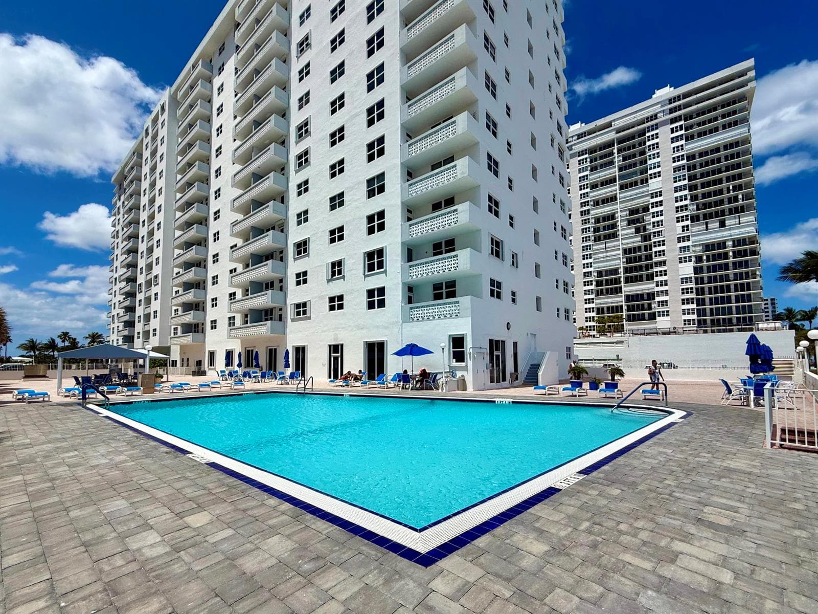 4250 Galt Ocean Drive 14t photo 21