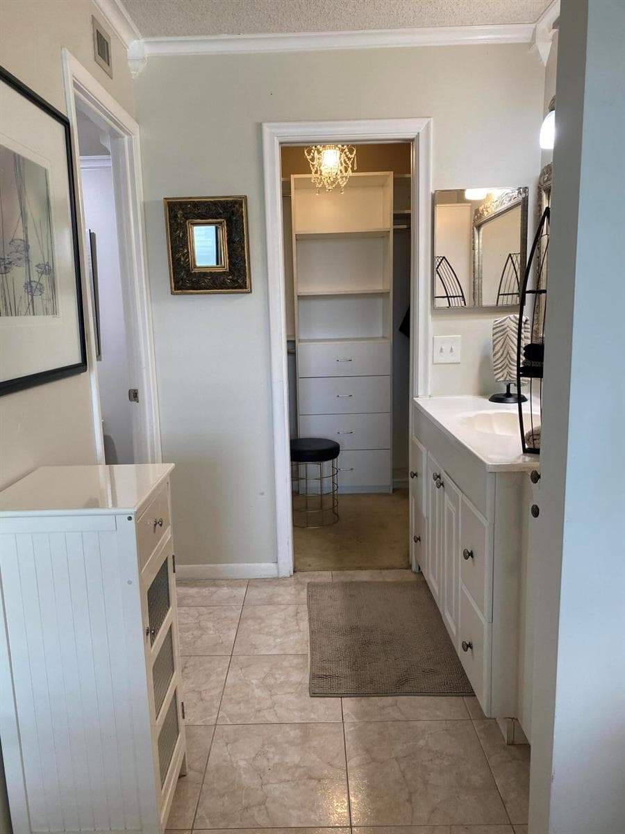 1 Royal Palm Way 201 photo 17