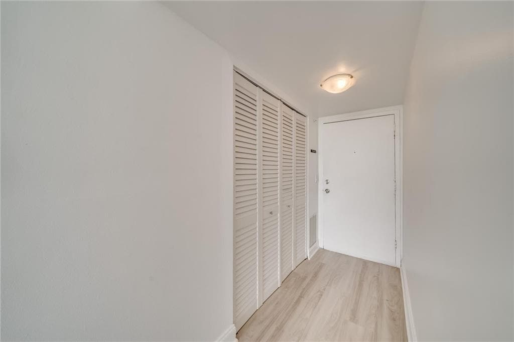 2350 NE 135th Street 1212 photo 7