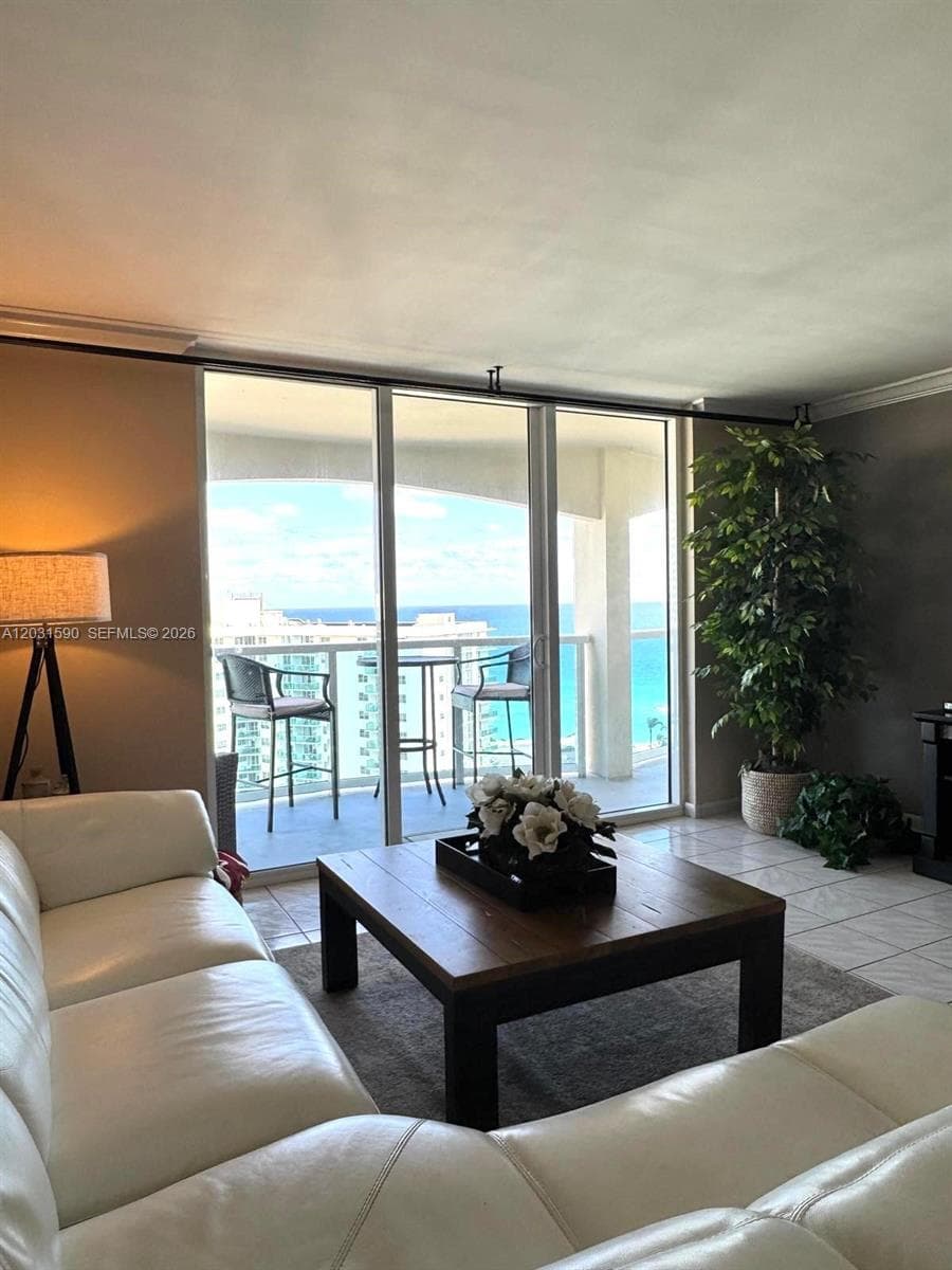 3800 S Ocean Dr 1816 photo 10