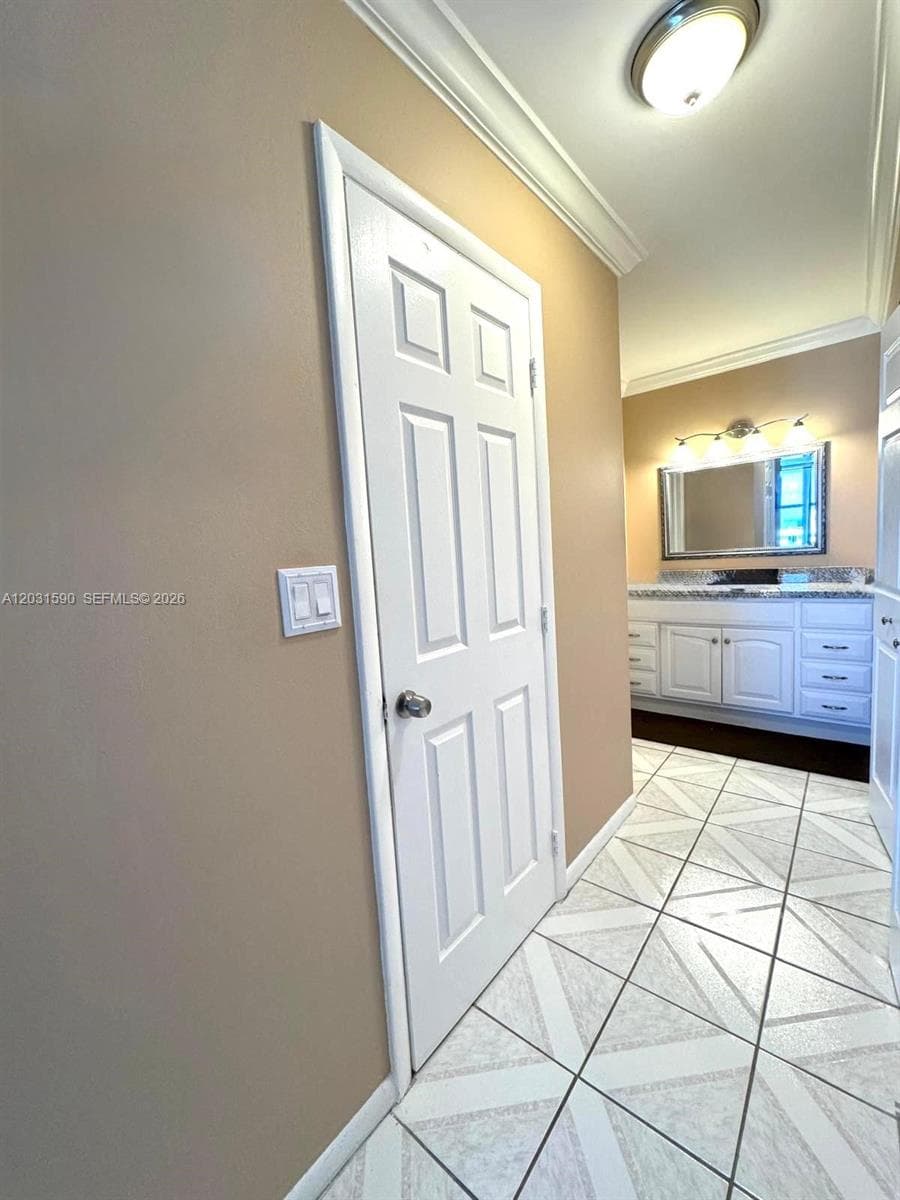 3800 S Ocean Dr 1816 photo 14