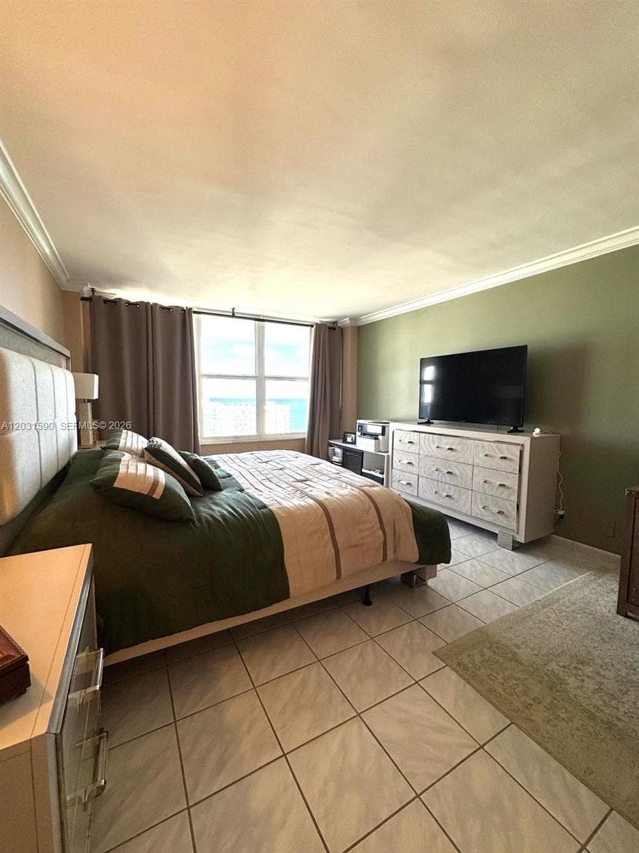 3800 S Ocean Dr 1816 photo 18