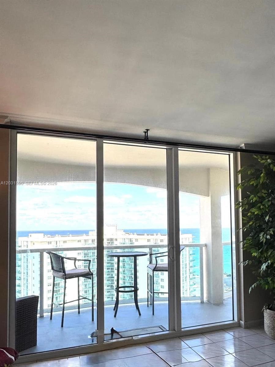 3800 S Ocean Dr 1816 photo 11