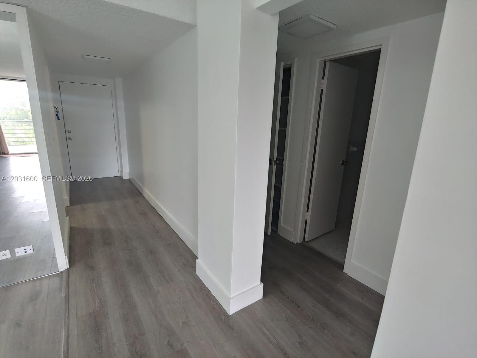 3660 NE 166th St 511 photo 12