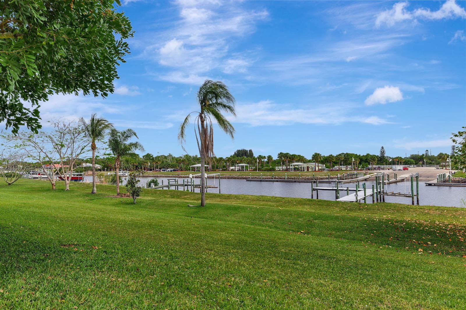 2704 SE Eagle Drive 2