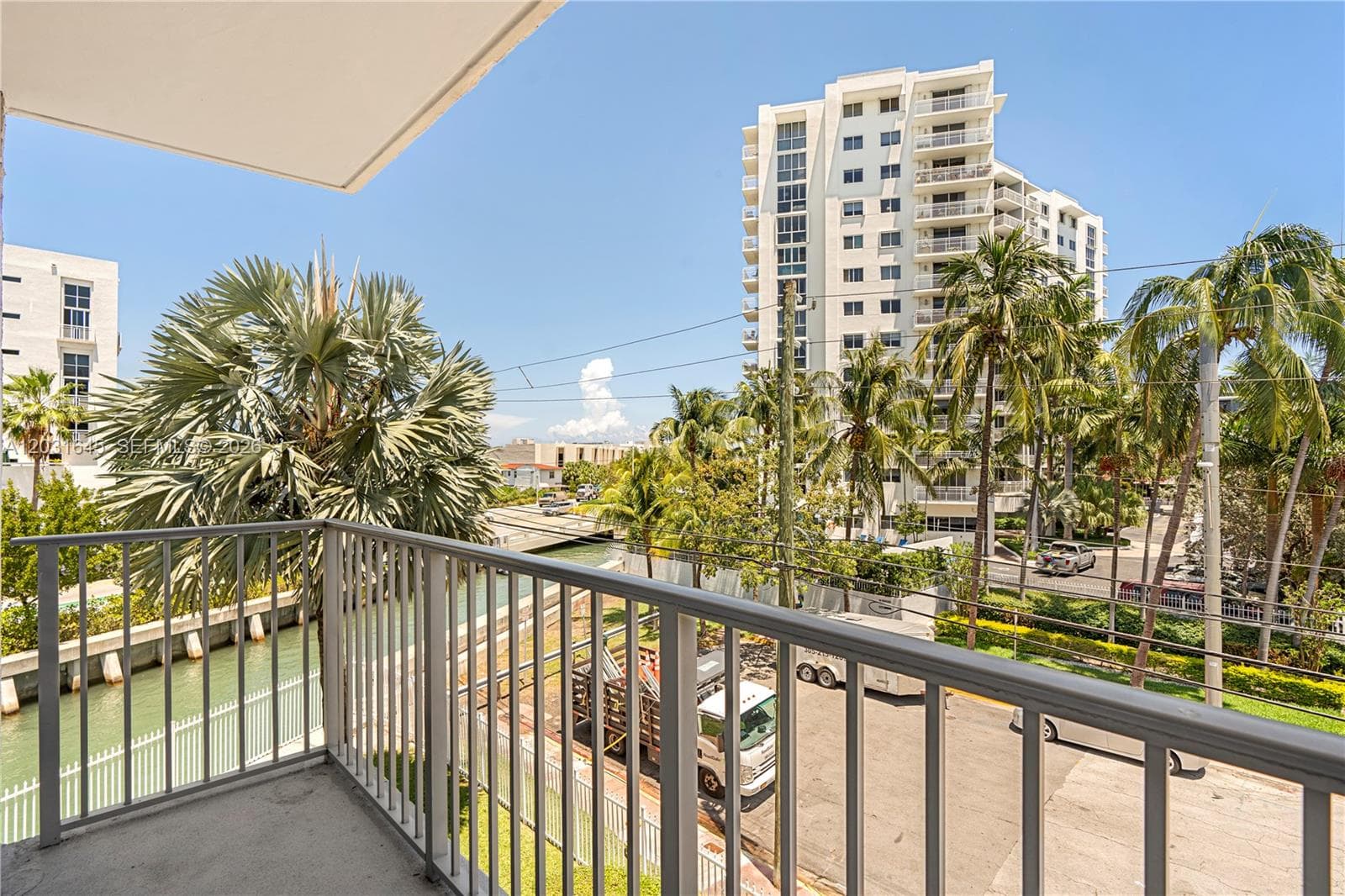 1674 Bay Rd 301 photo 6