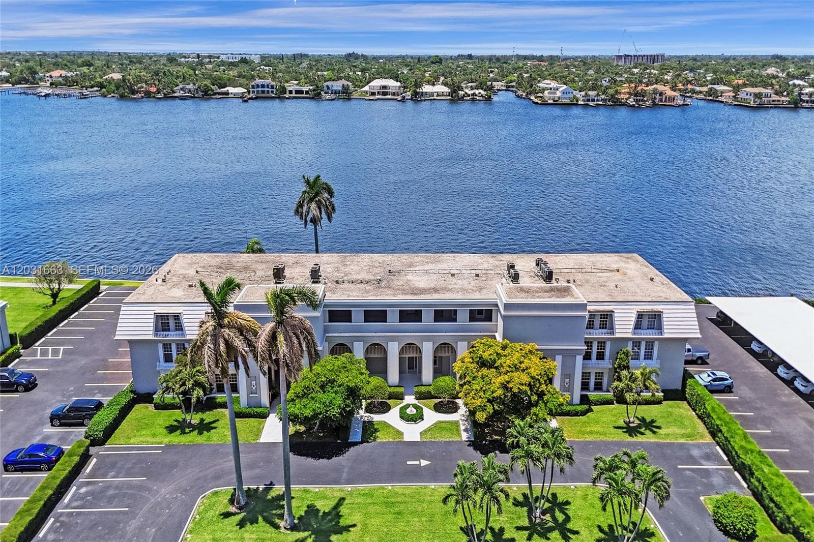 2160 Ibis Isle Rd 3 photo 1