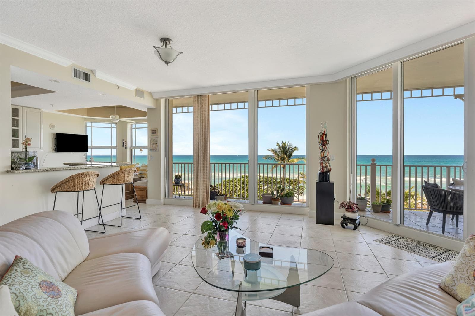 131 Ocean Grande Boulevard 604 photo 9