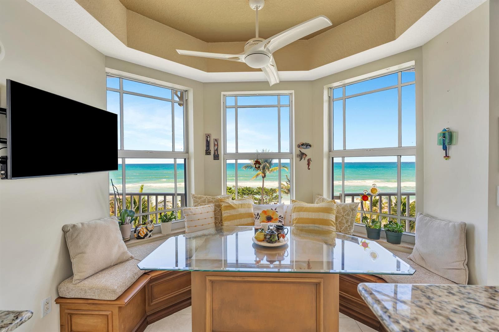 131 Ocean Grande Boulevard 604 photo 15