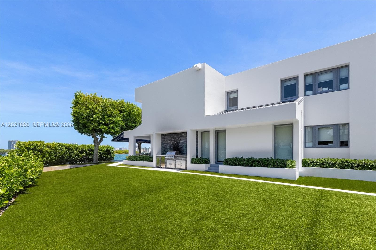 13395 Biscayne Bay Dr photo 19