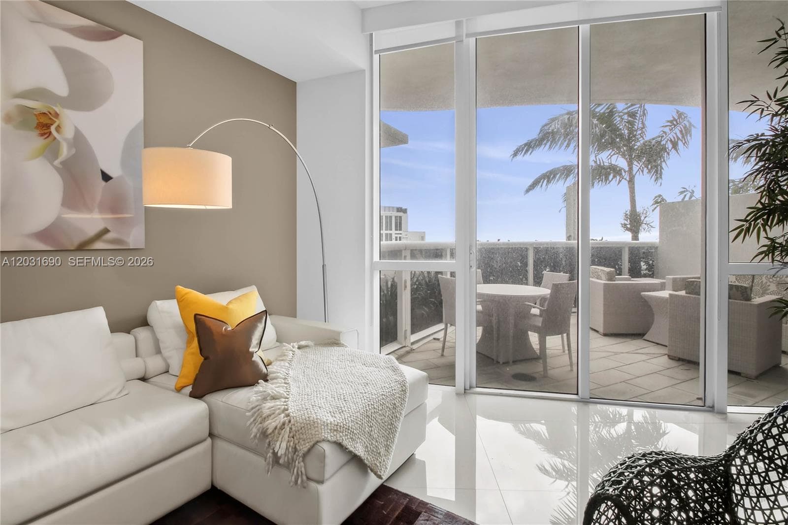 15811 Collins Ave 403 photo 6