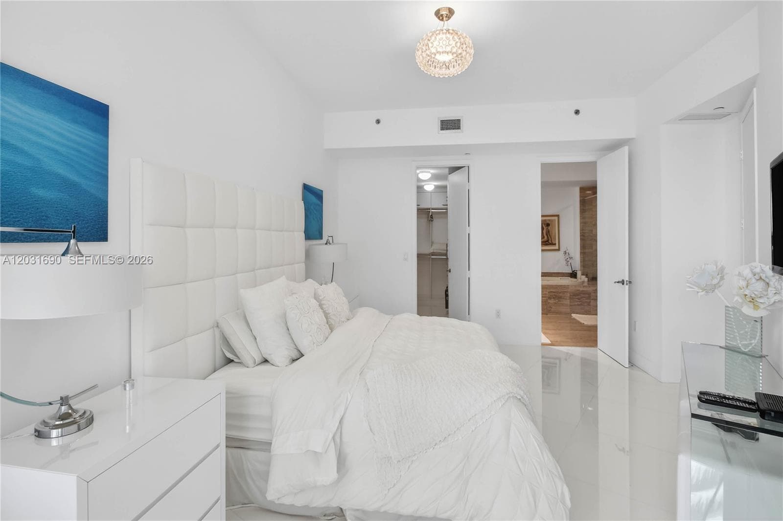 15811 Collins Ave 403 photo 24