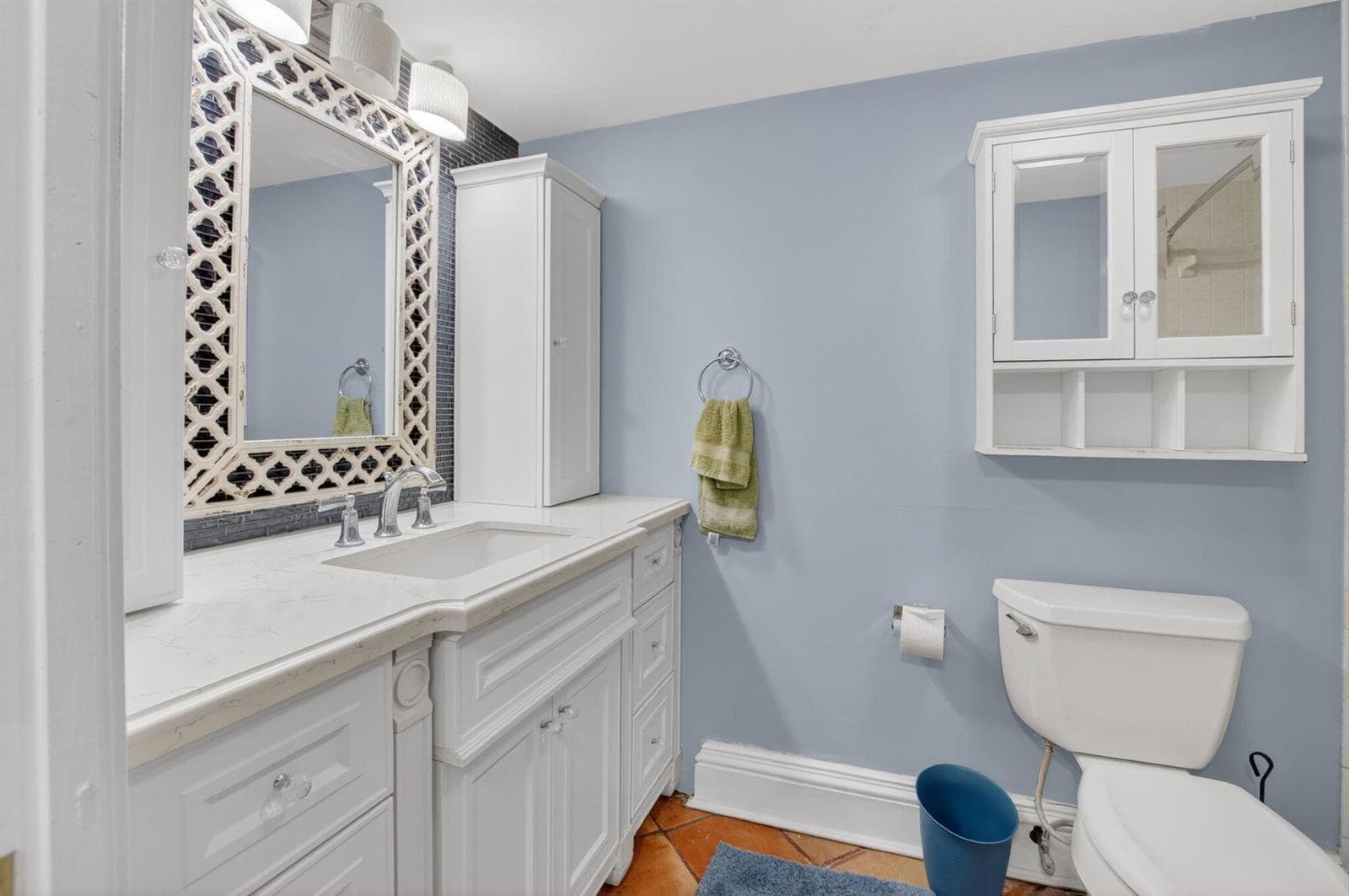 1202 S Lake Drive 105 photo 20