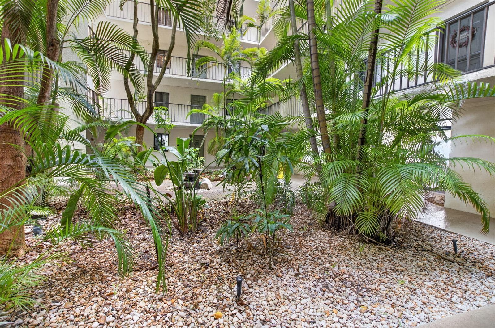 1202 S Lake Drive 105 photo 4