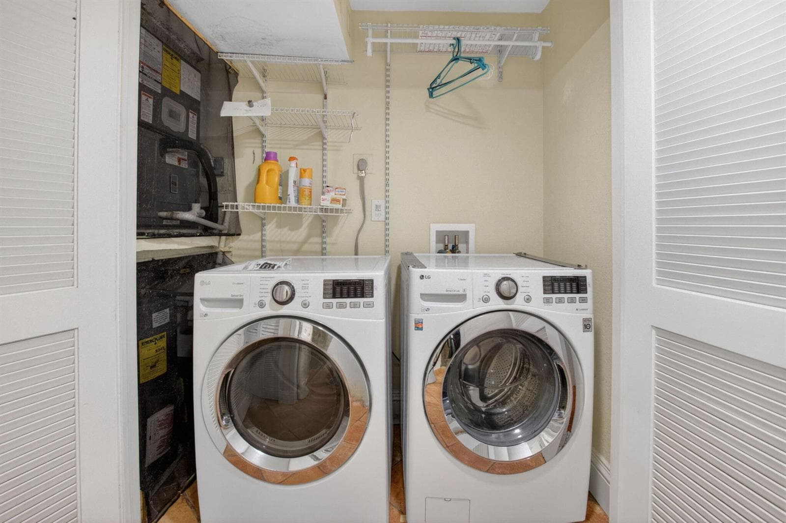 1202 S Lake Drive 105 photo 25