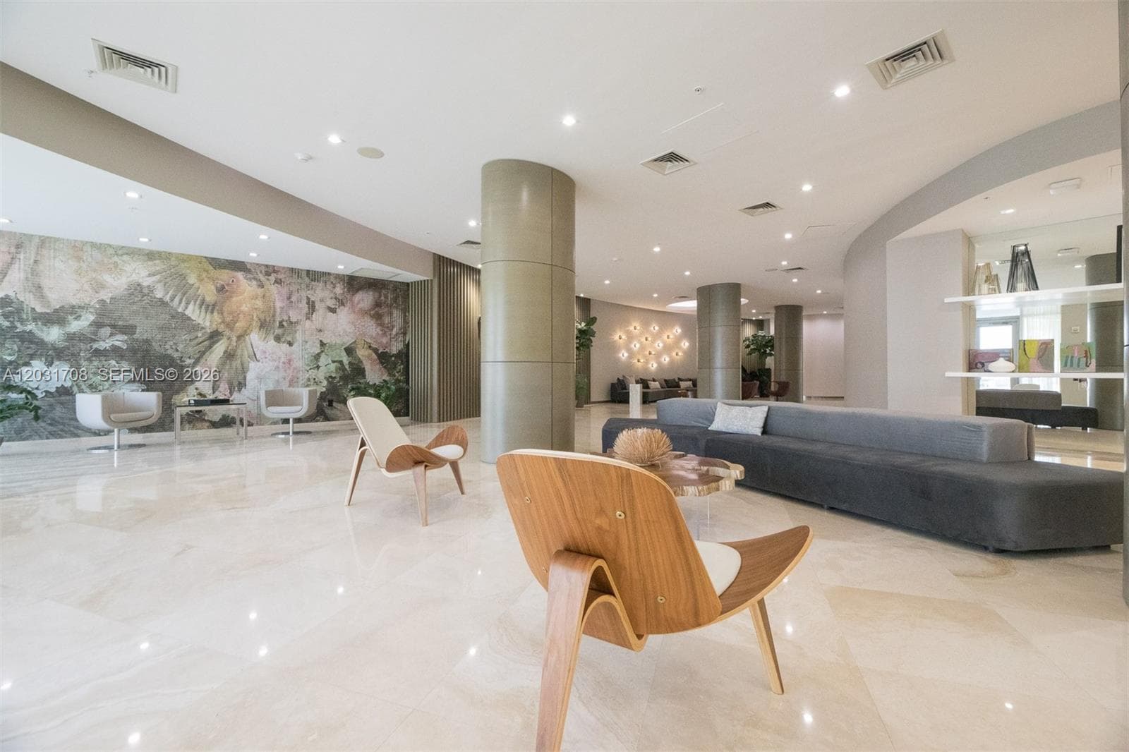 10275 Collins Ave 905 photo 23
