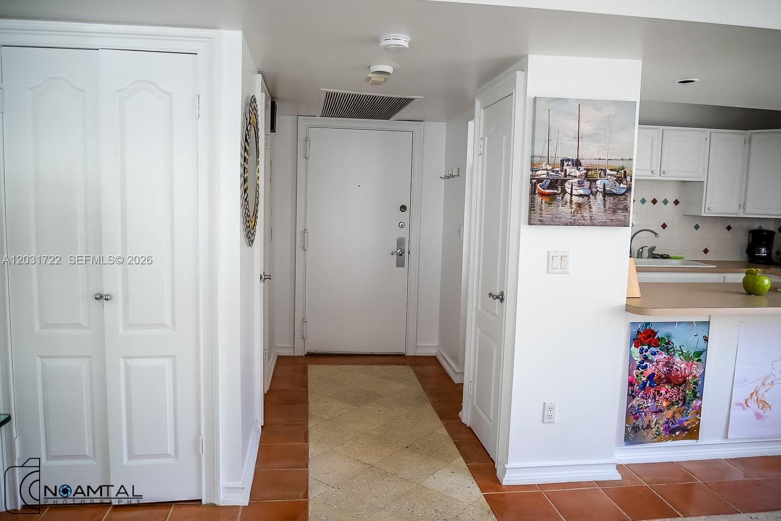 1390 OCEAN DRIVE 201 photo 15