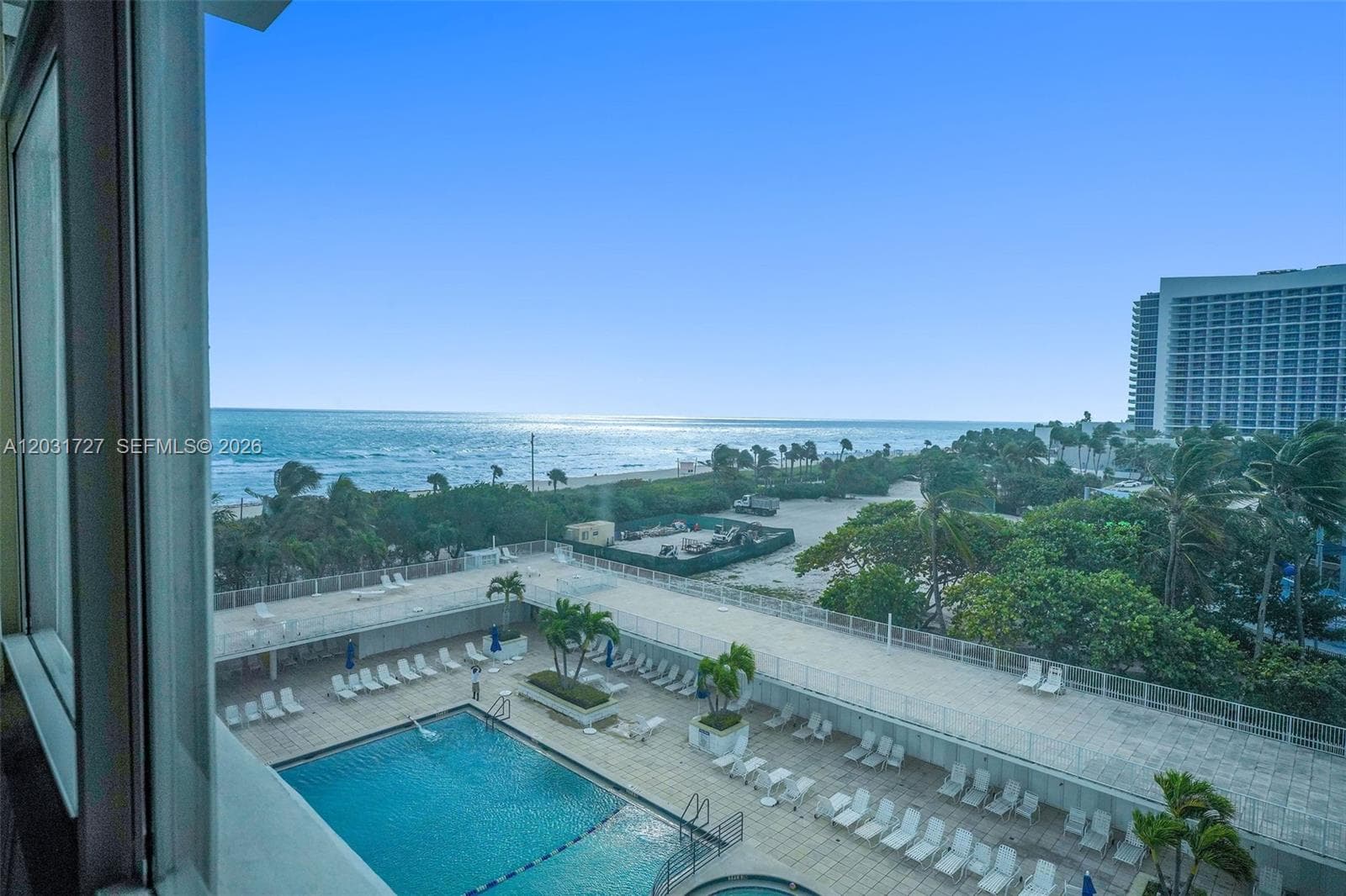 4747 Collins Ave 510 photo 17