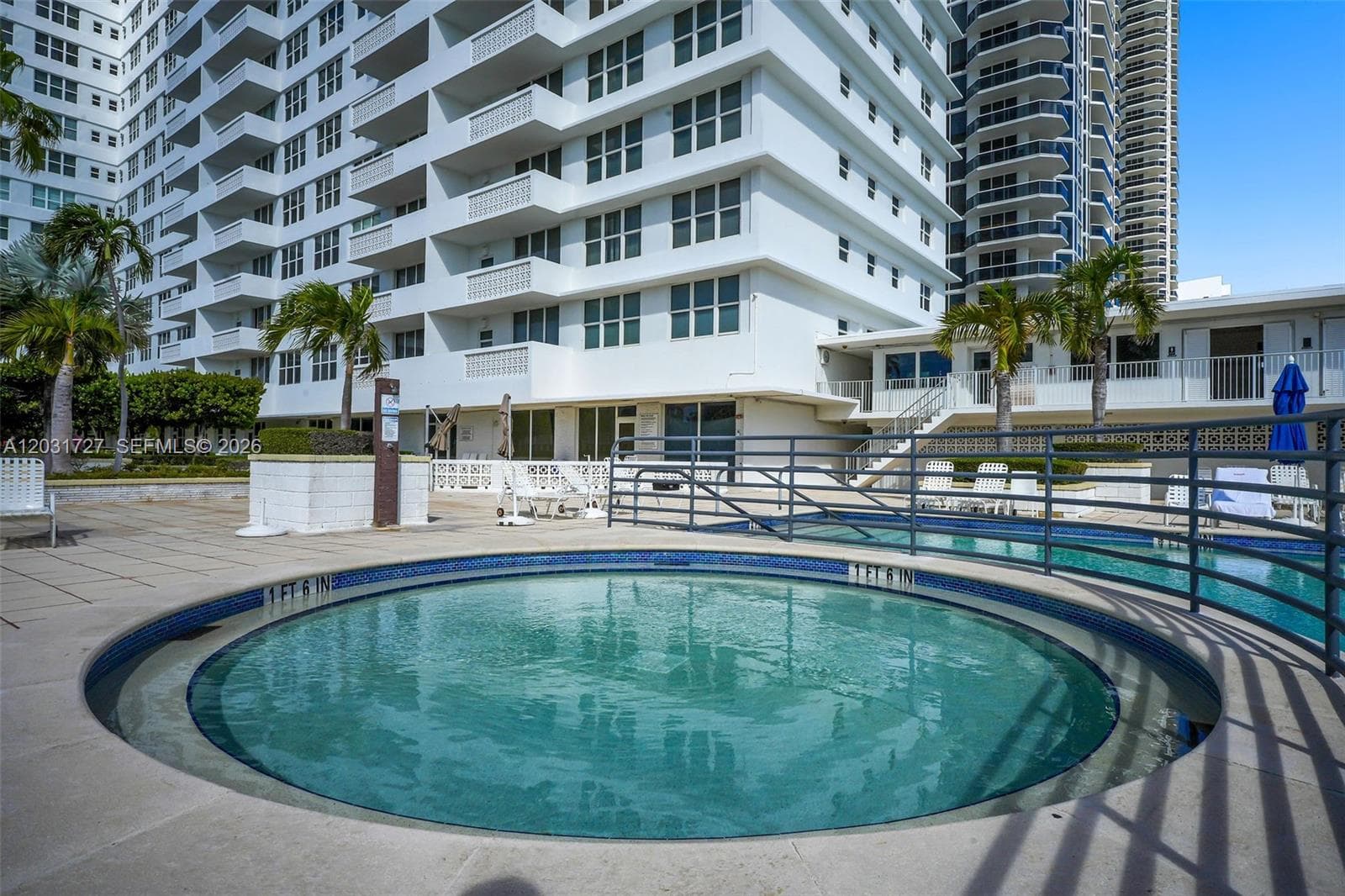 4747 Collins Ave 510 photo 22