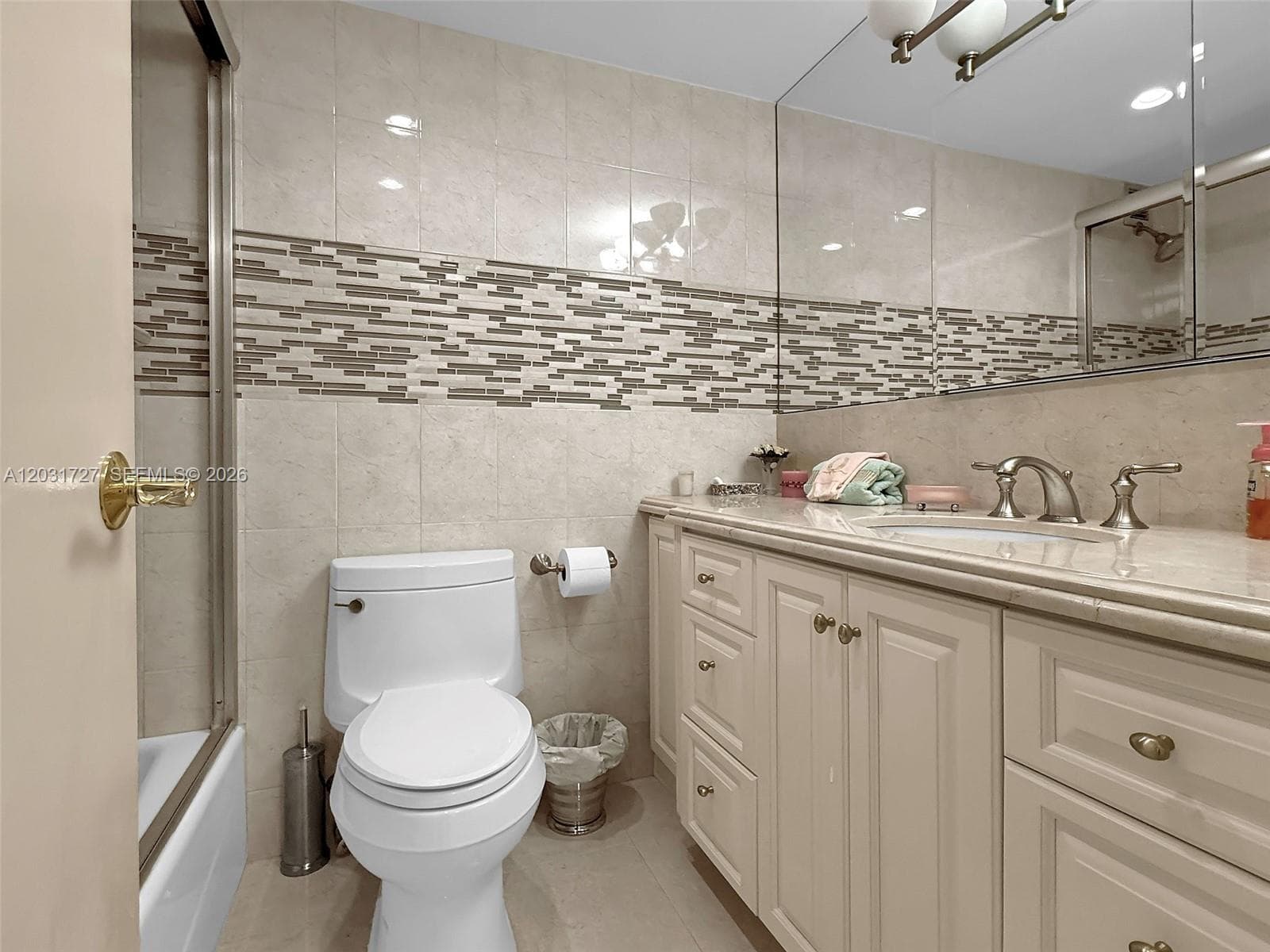 4747 Collins Ave 510 photo 19