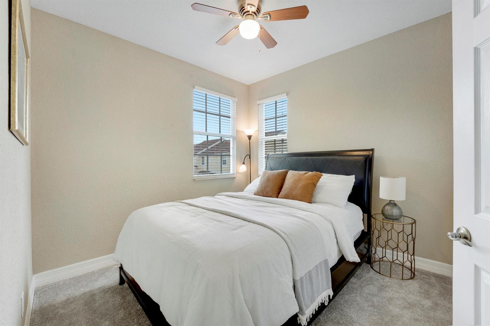 115 Harbors Way photo 19