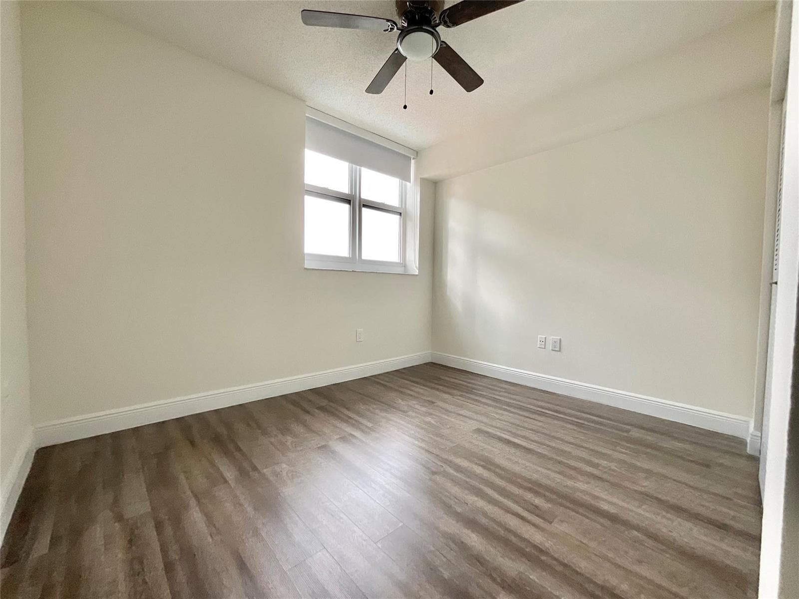 16900 N Bay Road 2-817 photo 5