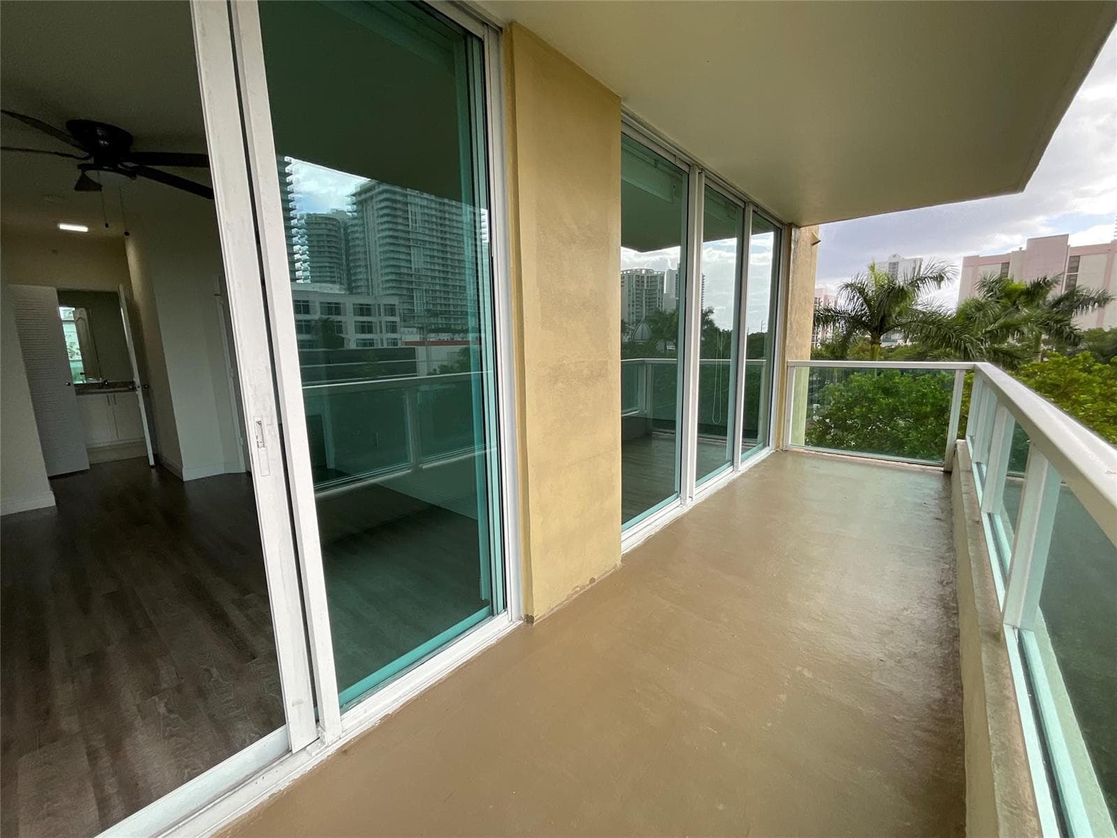 16900 N Bay Road 2-817 photo 10