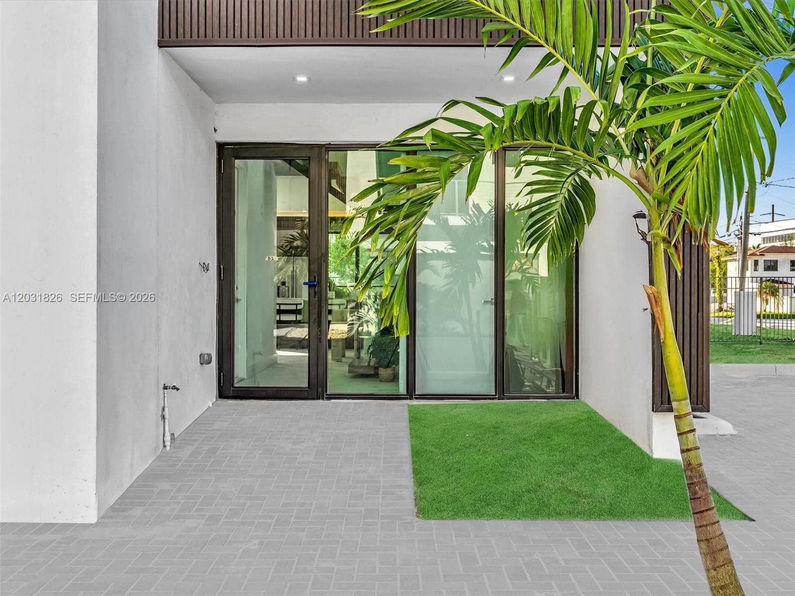 4656 SW 32nd Ave # B1 photo 6