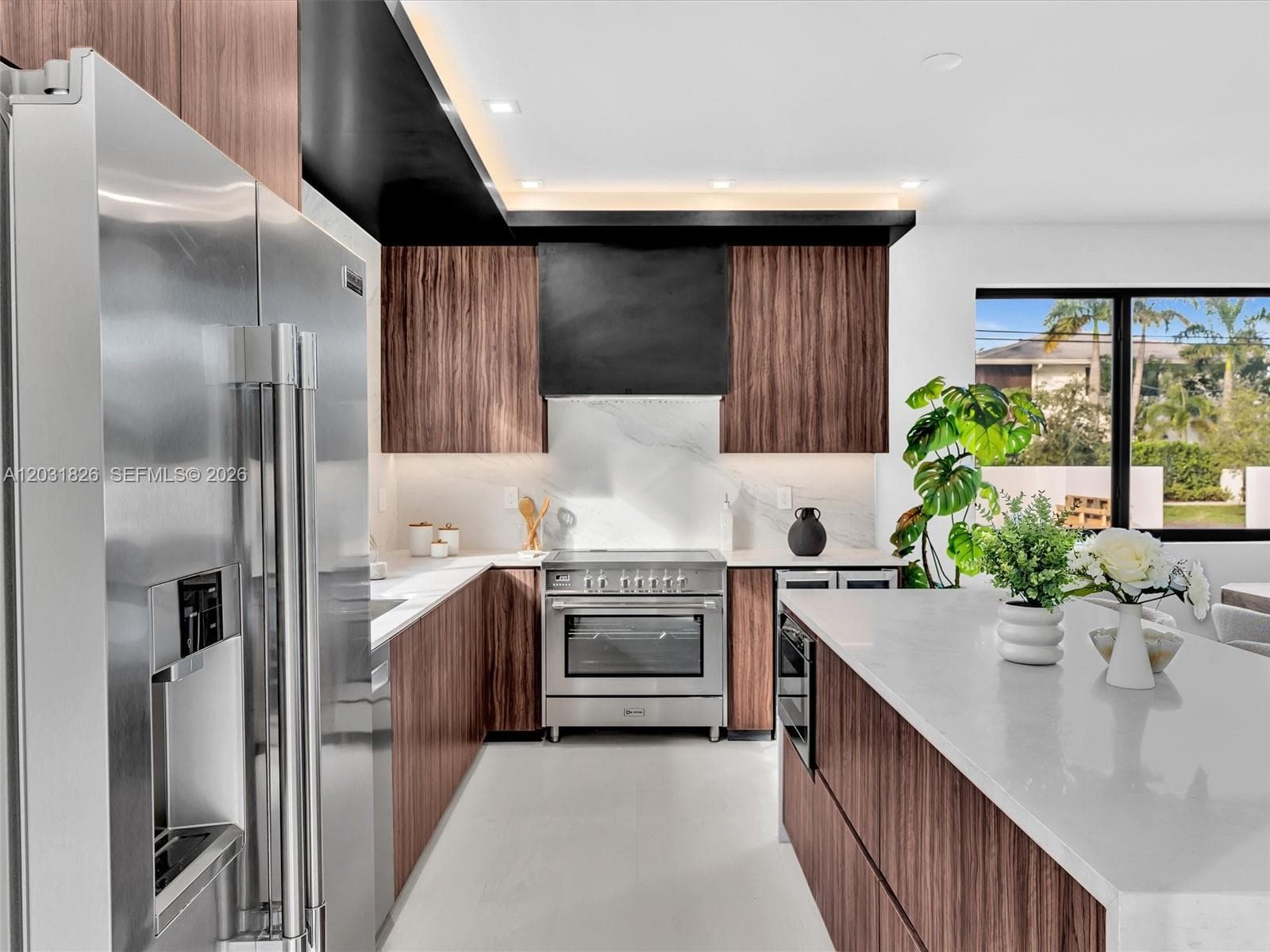 4656 SW 32nd Ave # B1 photo 20
