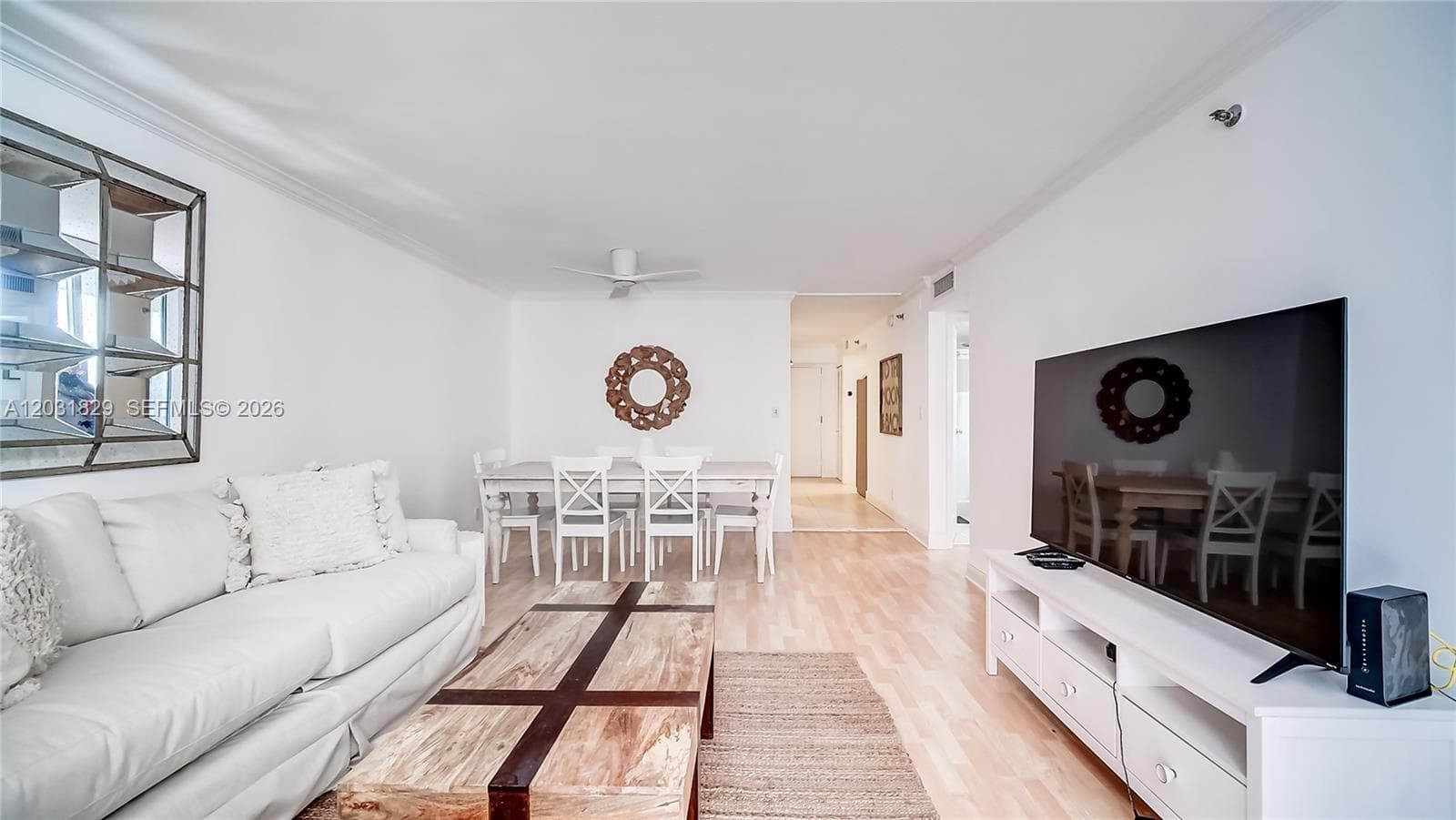 2401 Collins Ave 904 photo 7