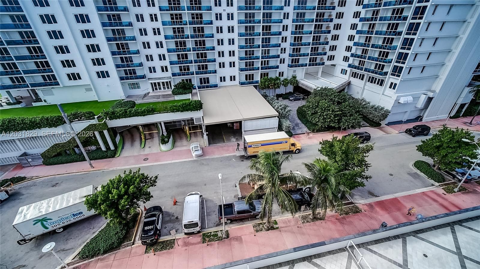 2401 Collins Ave 904 photo 25