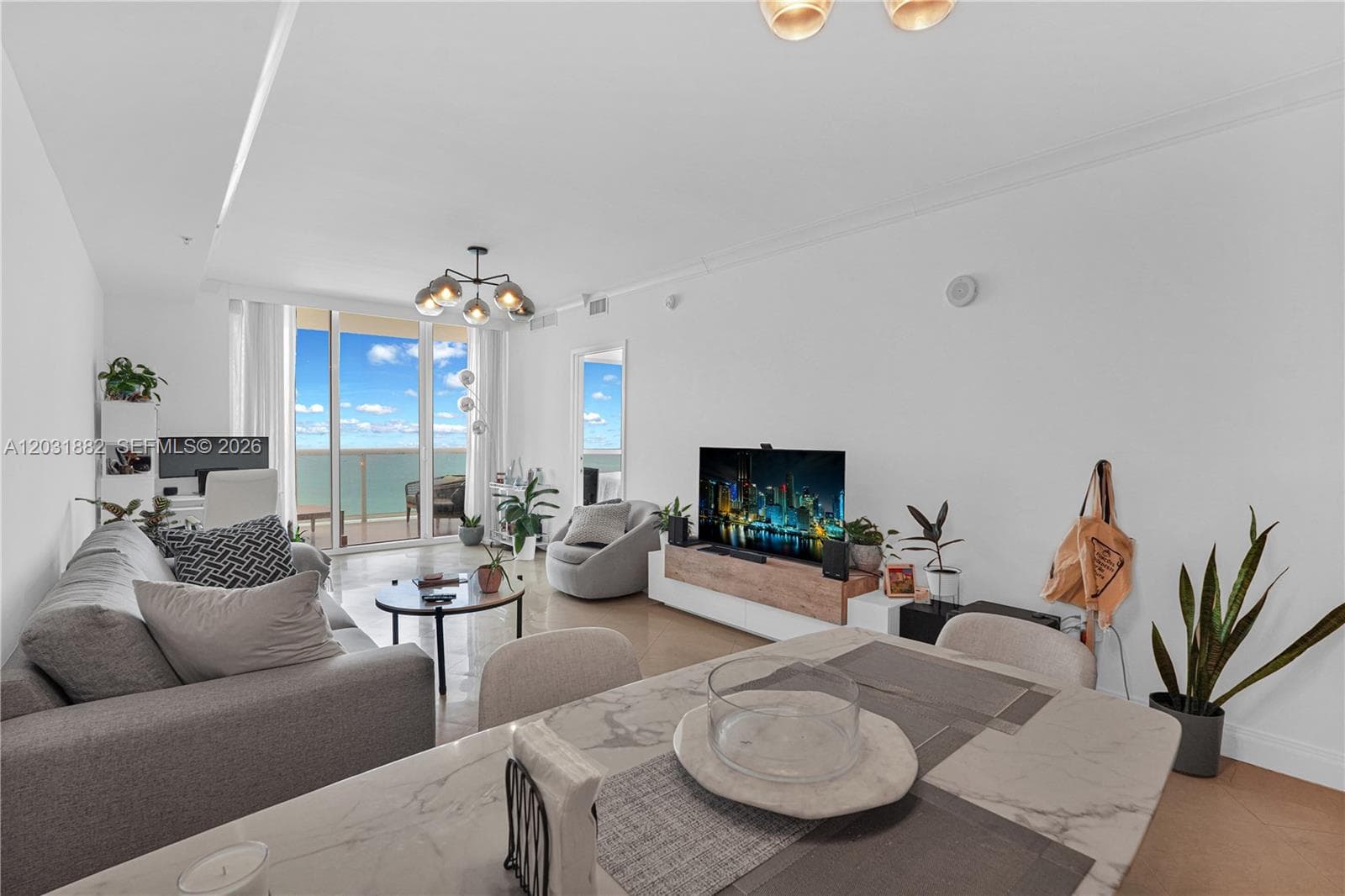 18201 Collins Ave 2008A photo 16