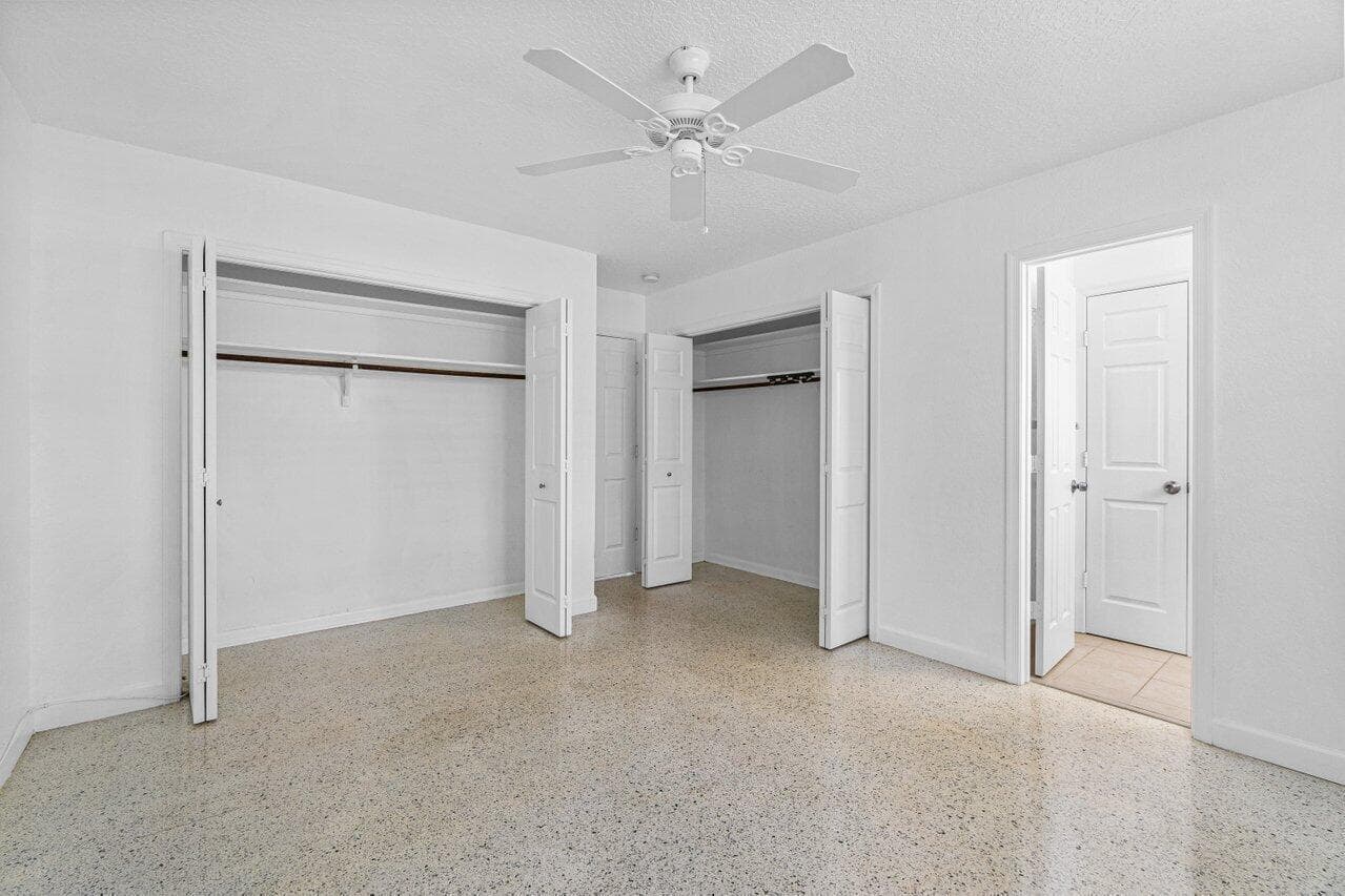 751 Hummingbird Way 1 photo 13