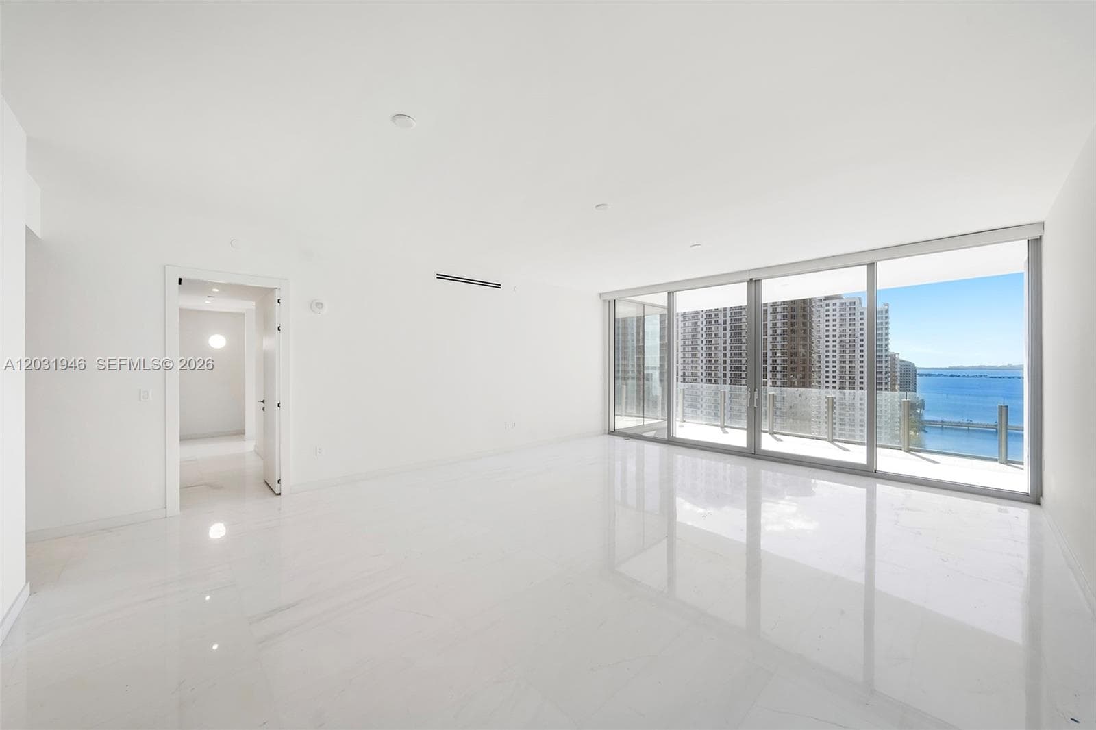 300 Biscayne Blvd Way 1904C photo 17