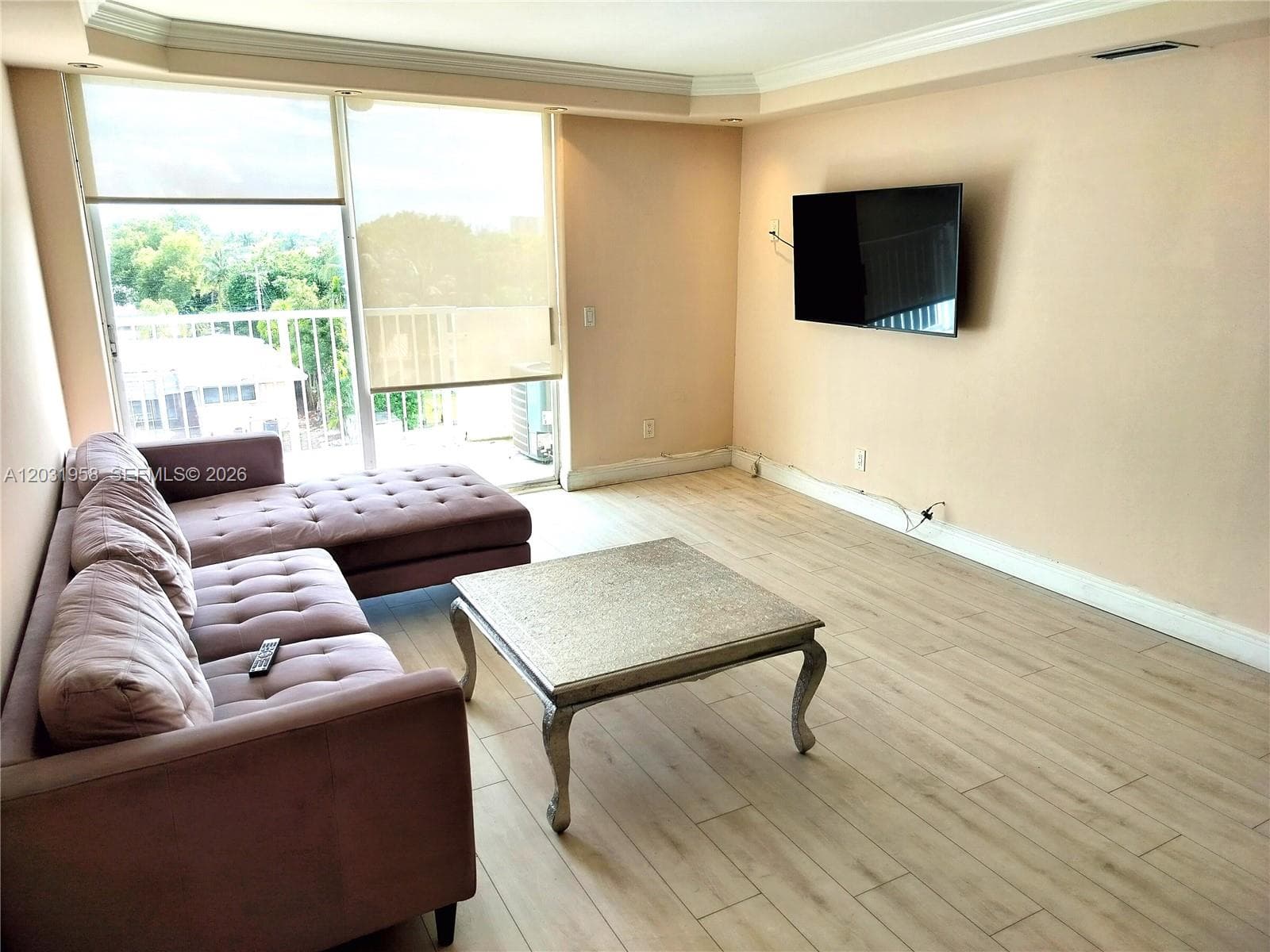 2020 NE 135th St 506 photo 12