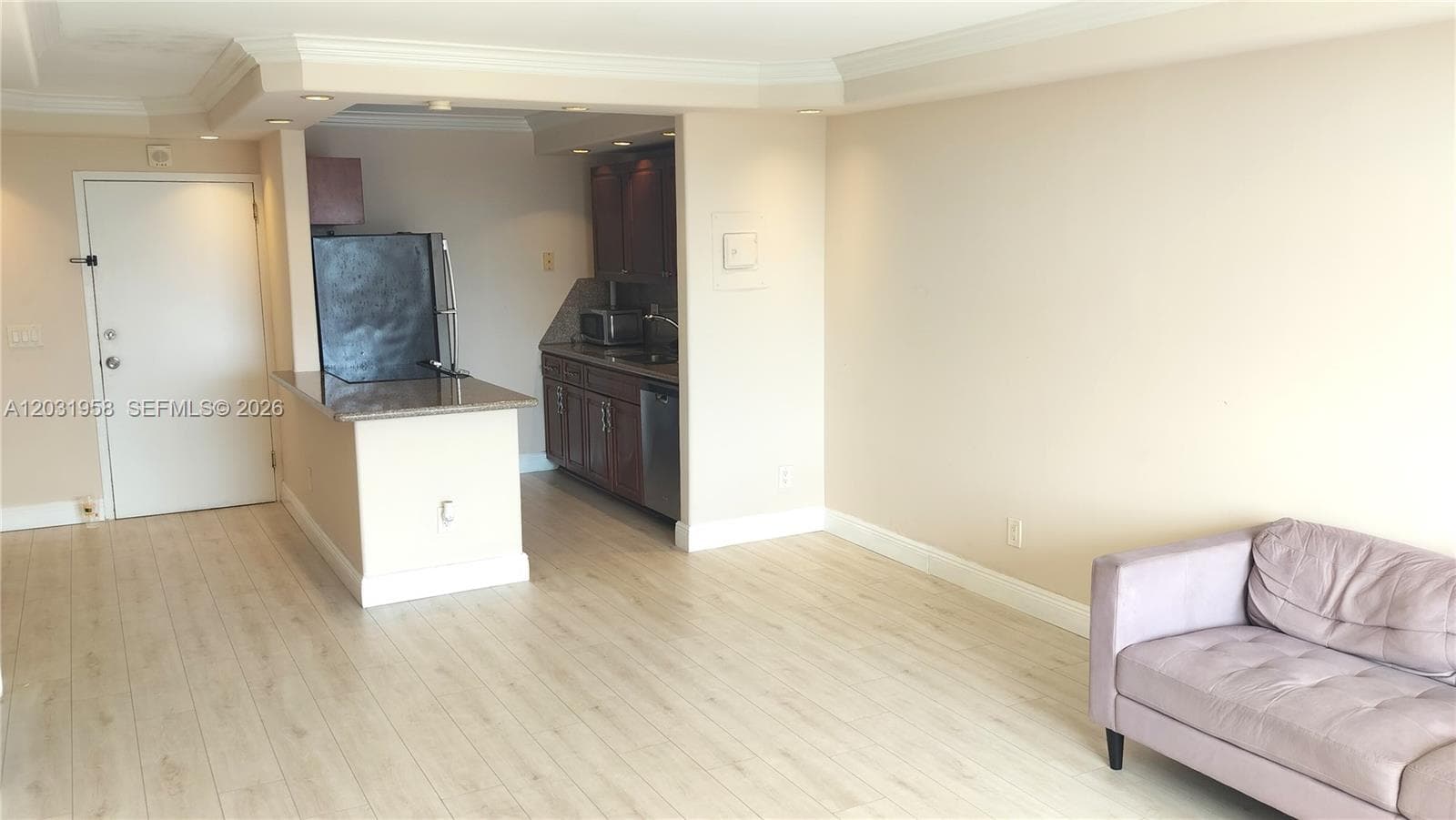 2020 NE 135th St 506 photo 18