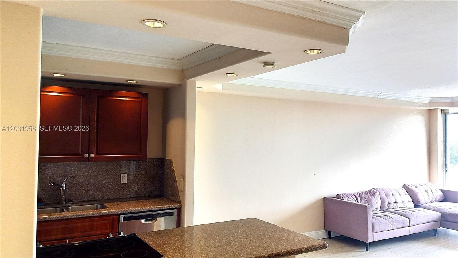 2020 NE 135th St 506 photo 21