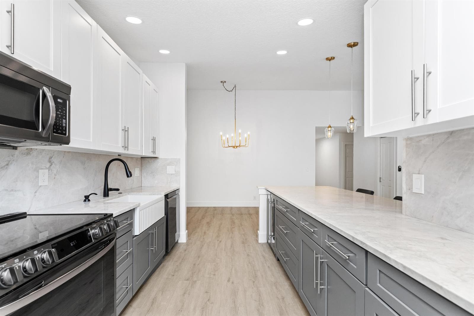 2737 Zorno Way photo 7