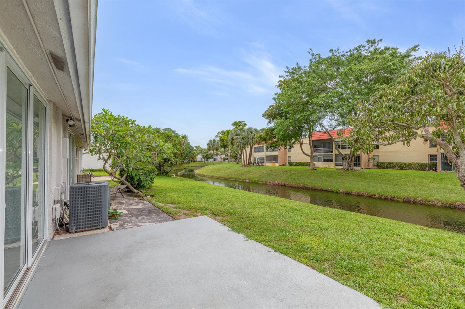 2737 Zorno Way photo 20