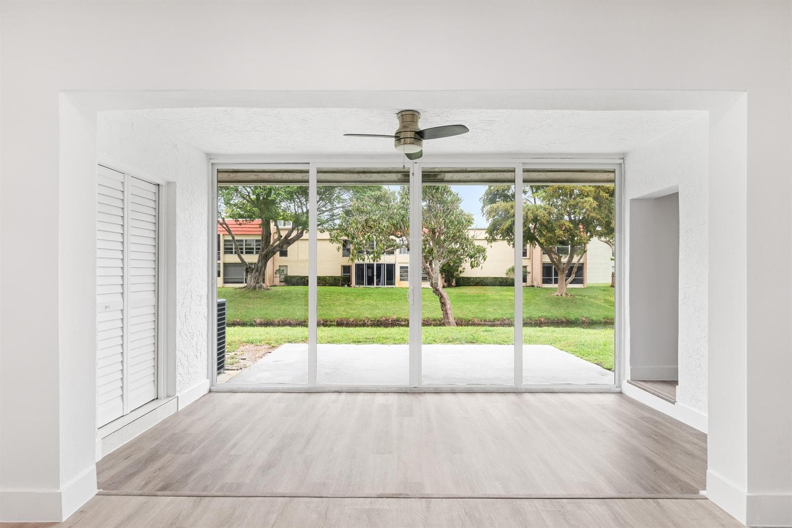 2737 Zorno Way photo 15