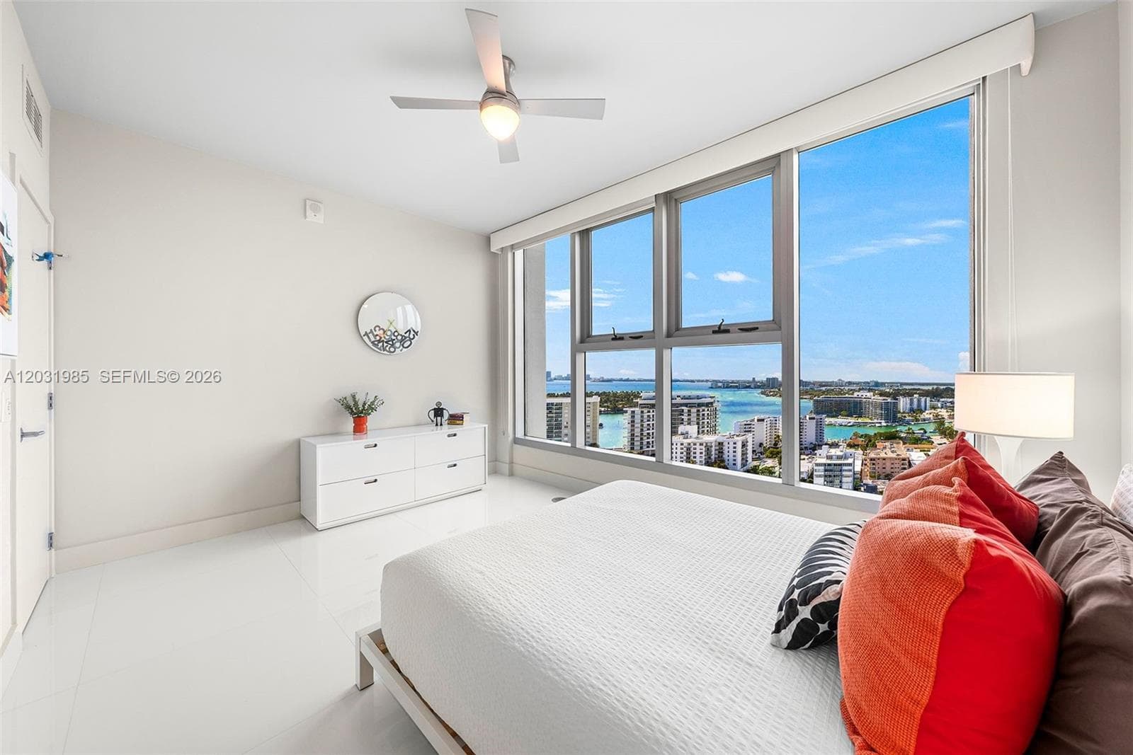 6899 Collins Ave 1903 photo 23