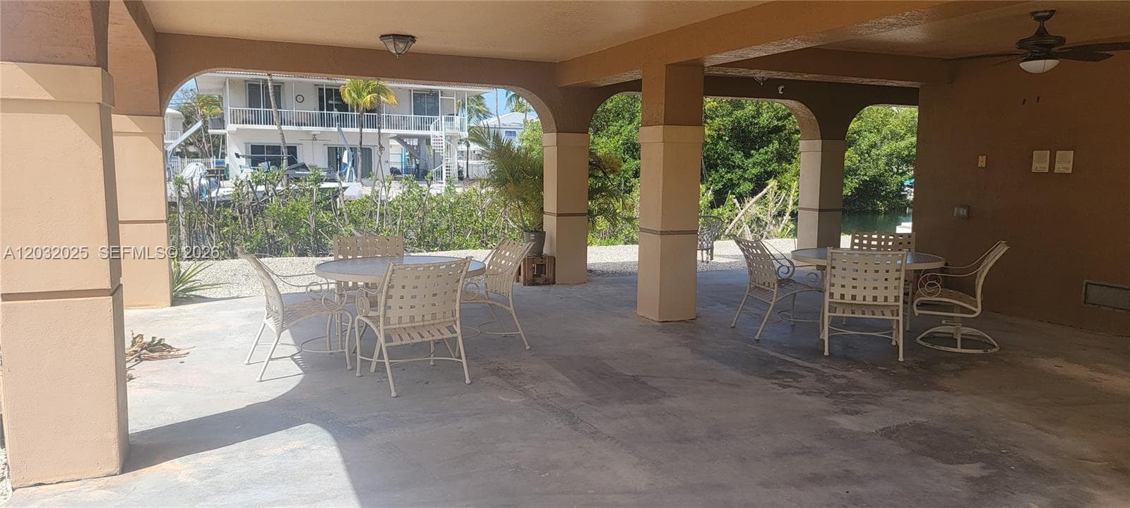 51 W Plaza Del Lago . photo 6