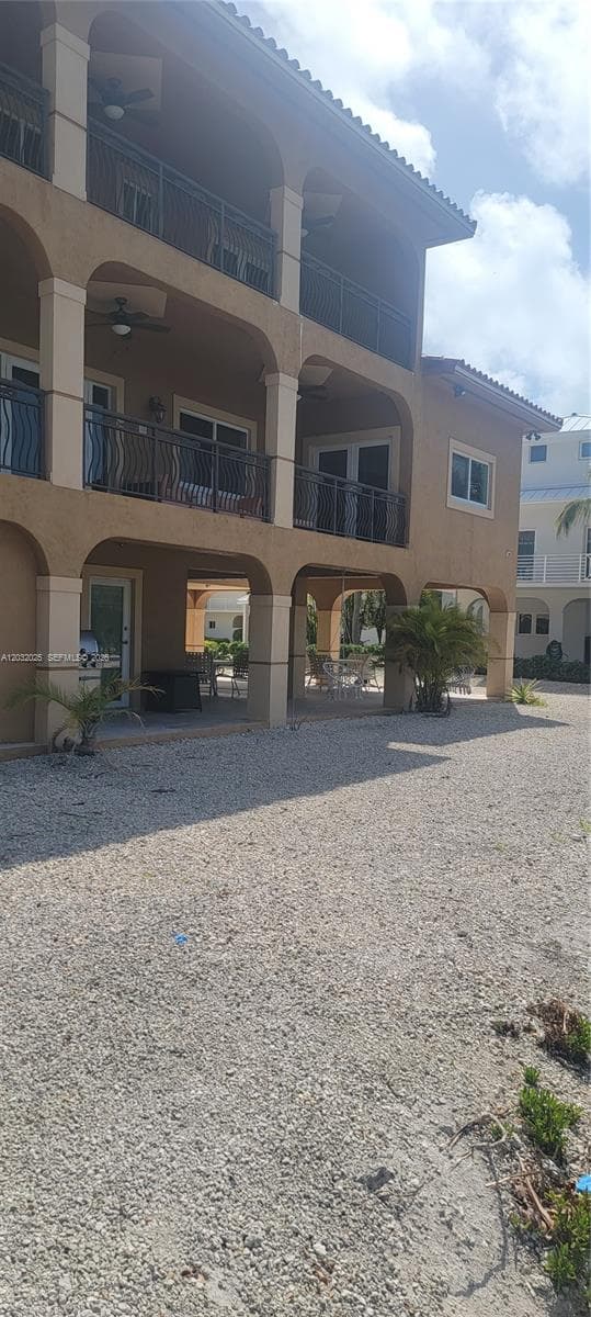 51 W Plaza Del Lago . photo 13
