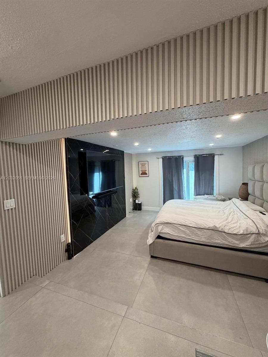 2810 Riverland Rd photo 7