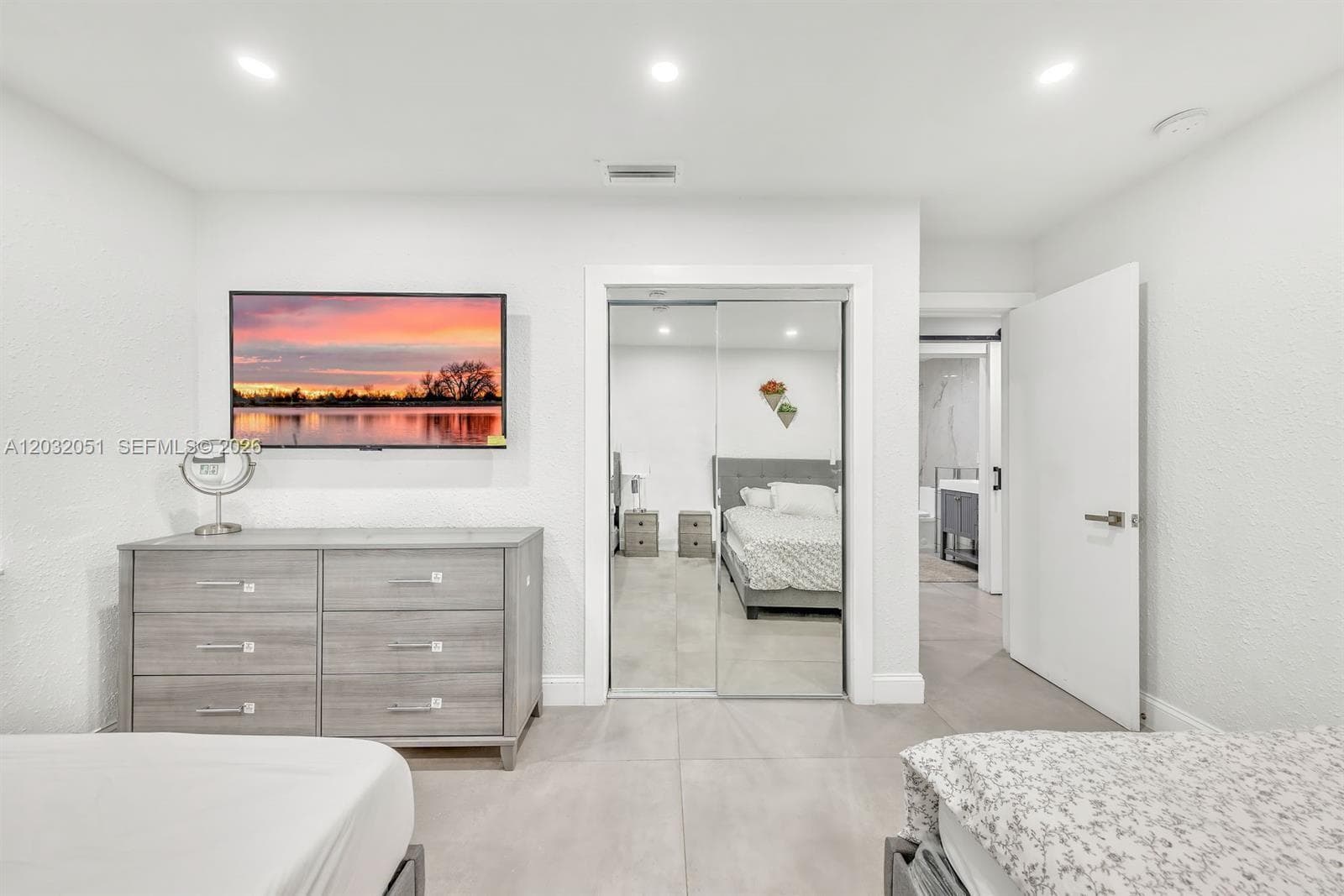 2810 Riverland Rd photo 24