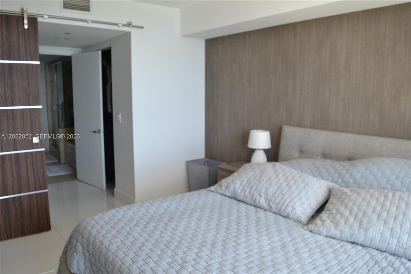 50 Biscayne Blvd 1408 photo 24