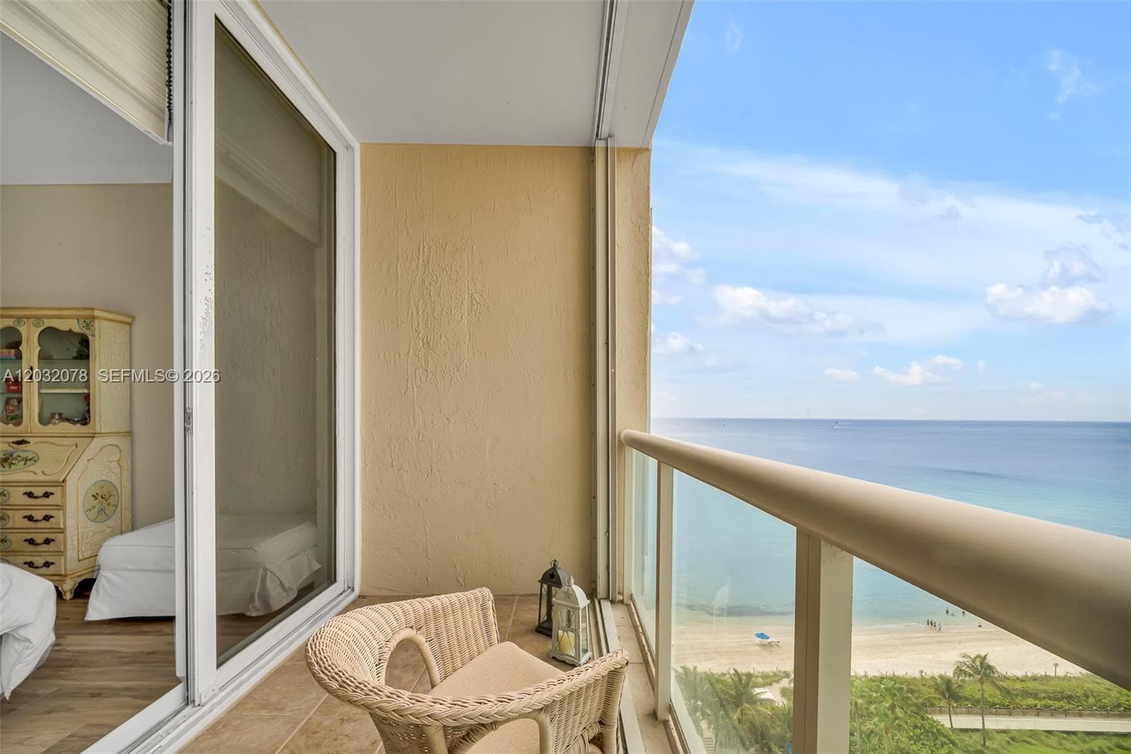 6051 N Ocean Dr 1501 photo 19